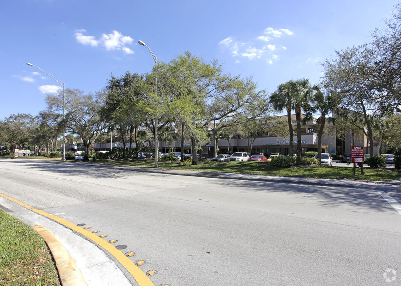 8320 W Sunrise Blvd, Plantation, FL 33322 - Office For Lease Cityfeet.com