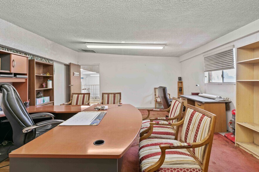 More Photos Of 979 S La Brea Ave, Inglewood Freestanding For Sale