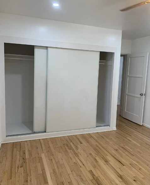 More Photos Of 455 S Oakhurst Dr, Beverly Hills Apartments For Sale