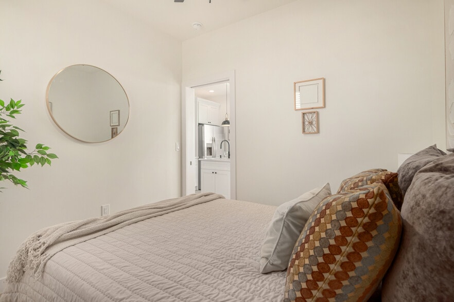 More Photos Of 1728 W Sherman St, Phoenix Apartments For Sale