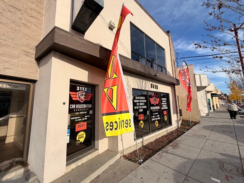 Primary Photo Of 3113 Middlefield Rd, Redwood City Flex For Lease