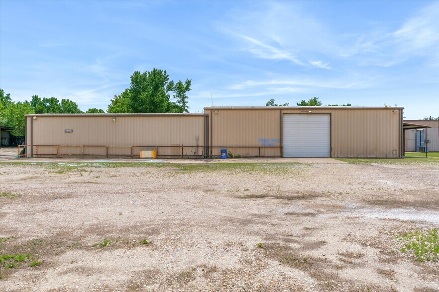 More Photos Of 7439 FM 314, Ben Wheeler Industrial For Sale