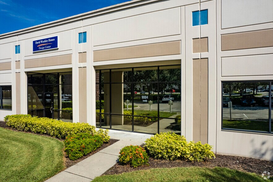 More Photos Of 8900-8934 Brittany Way, Tampa Unknown For Lease