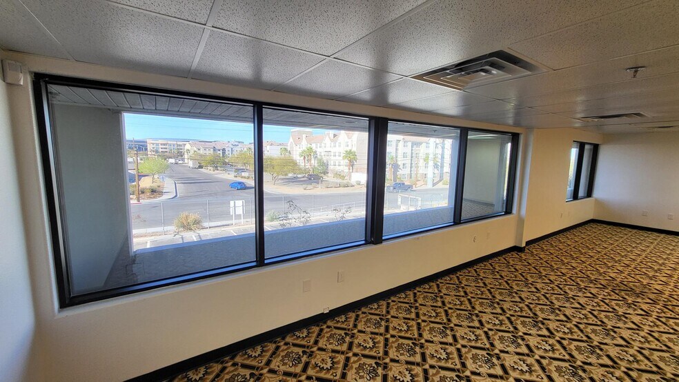 More Photos Of 3325-3326 W Oquendo Rd, Las Vegas Warehouse For Lease