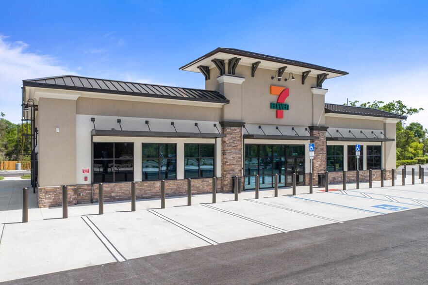 More Photos Of 18575 N US Highway 41, Lutz Convenience Store For Sale