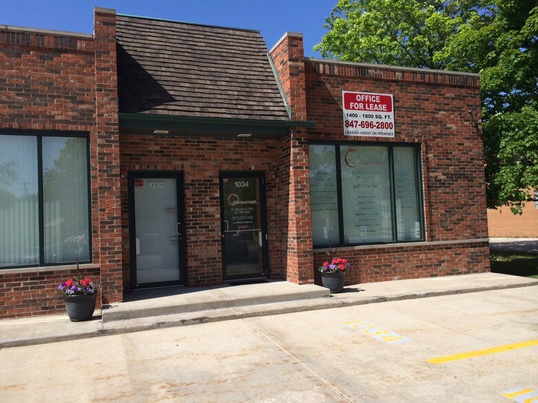 Primary Photo Of 1024-1036 Busse Hwy, Park Ridge Showroom For Lease