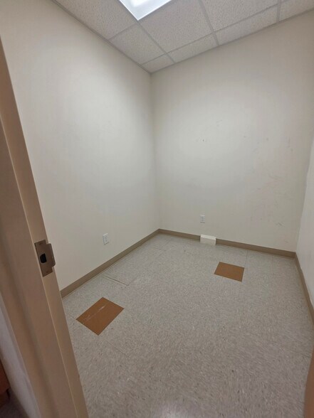 More Photos Of 19121 W Little York, Katy Medical For Lease