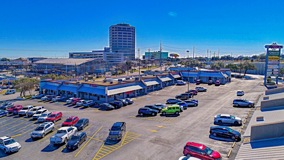 More Photos Of 8021-8135 Callaghan Rd, San Antonio Unknown For Lease