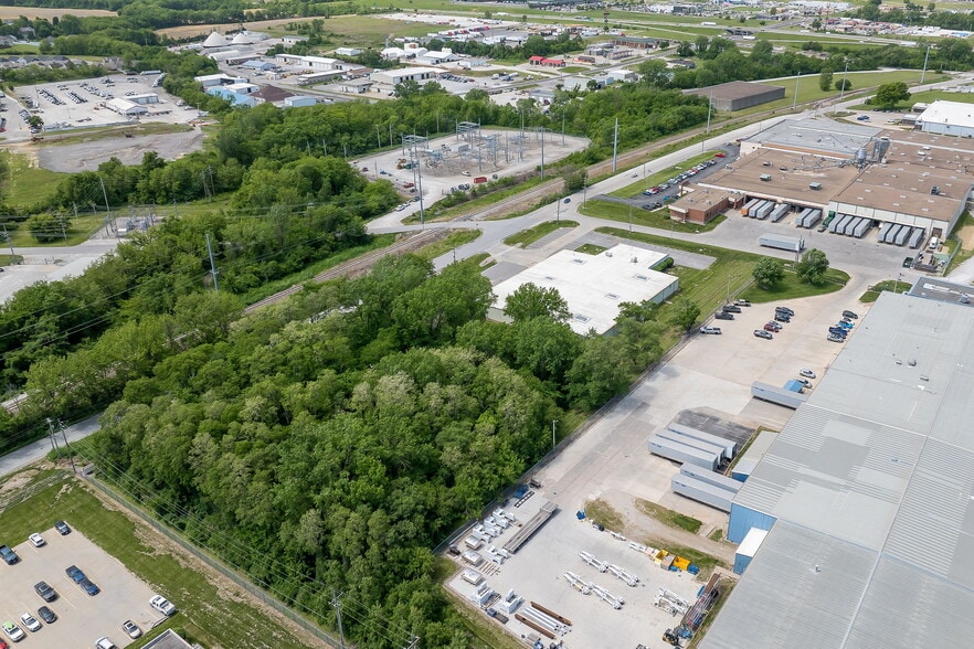 More Photos Of 4811 Easton Rd, Saint Joseph Industrial For Lease