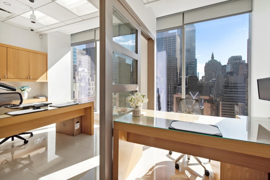 More Photos Of 50 W 47th St, New York Office Residential For Sale