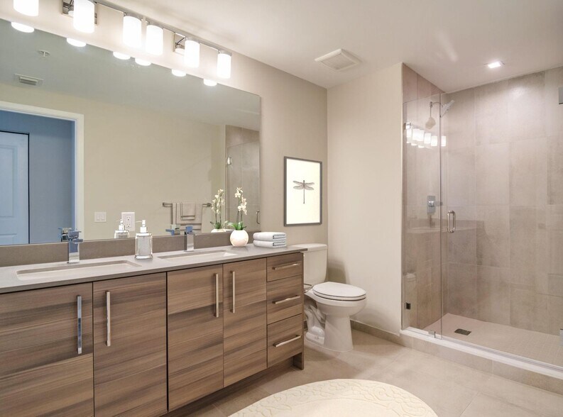 More Photos Of 405 NE 2nd St, Fort Lauderdale Apartments For Lease