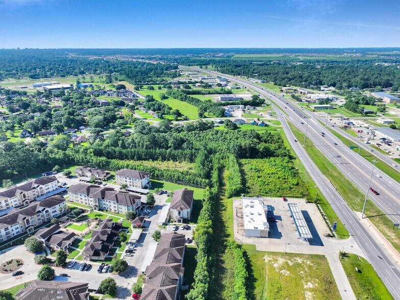 More Photos Of Eastex Freeway, Beaumont Land For Sale