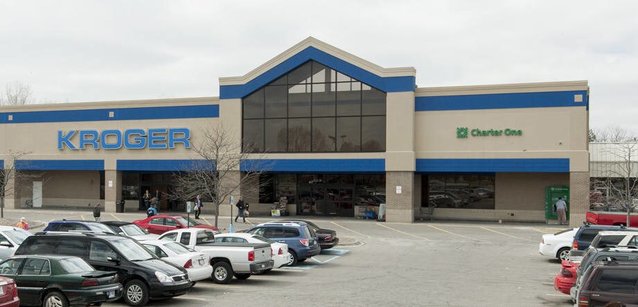 More Photos Of 200 Merriman Rd, Westland Unknown For Lease