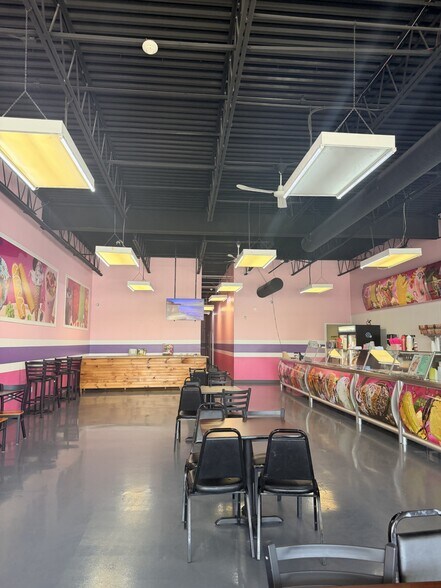 More Photos Of 1415-1451 E Wabash St, Frankfort Unknown For Lease