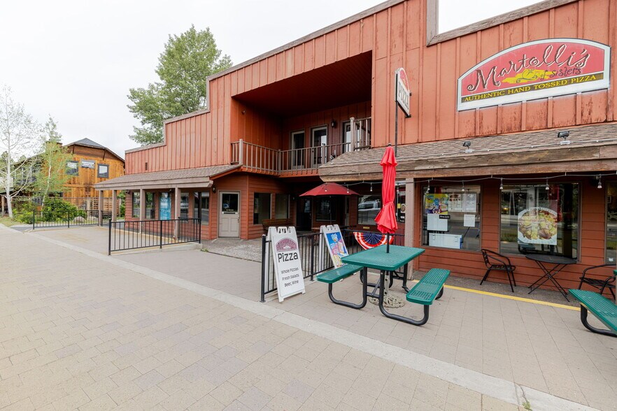 Primary Photo Of 220 W Cascade Ave, Sisters Storefront Retail Office For Lease
