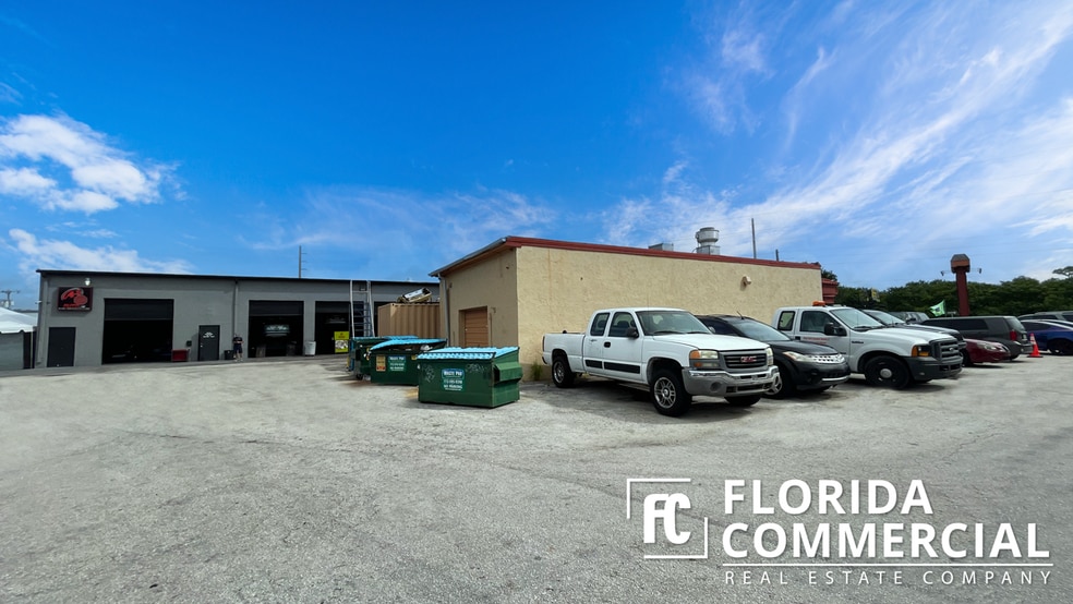 More Photos Of 8276-8297 S US Hwy 1, Port Saint Lucie Storefront For Lease
