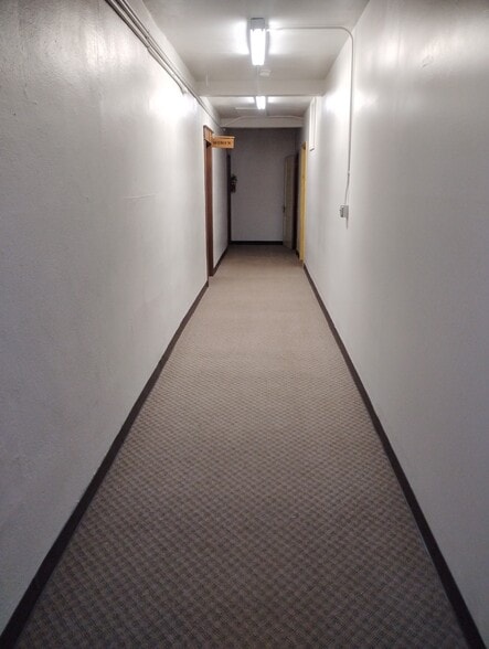 More Photos Of 906 Elm St, Coffeyville Religious Facility For Sale