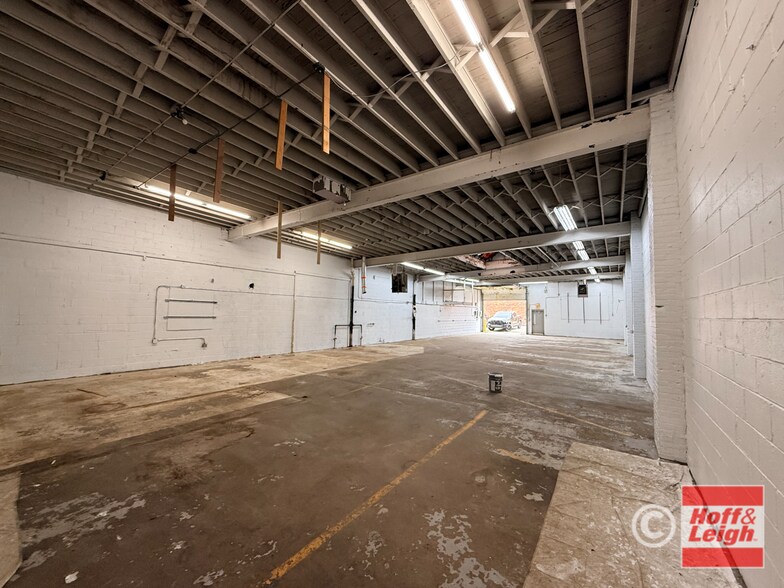 More Photos Of 2435 Saint Clair Ave NE, Cleveland General Retail For Lease