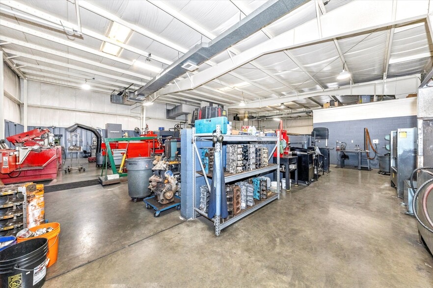 More Photos Of 4603 Wedgewood Blvd, Frederick Service For Sale