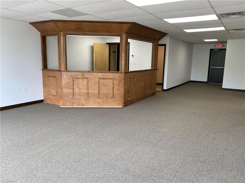 More Photos Of 3199 Core Rd, Parkersburg Office For Sale