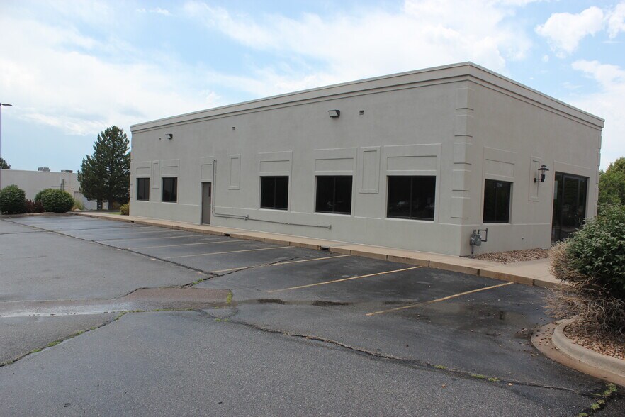 More Photos Of 2950 S Havana St, Aurora Unknown For Lease