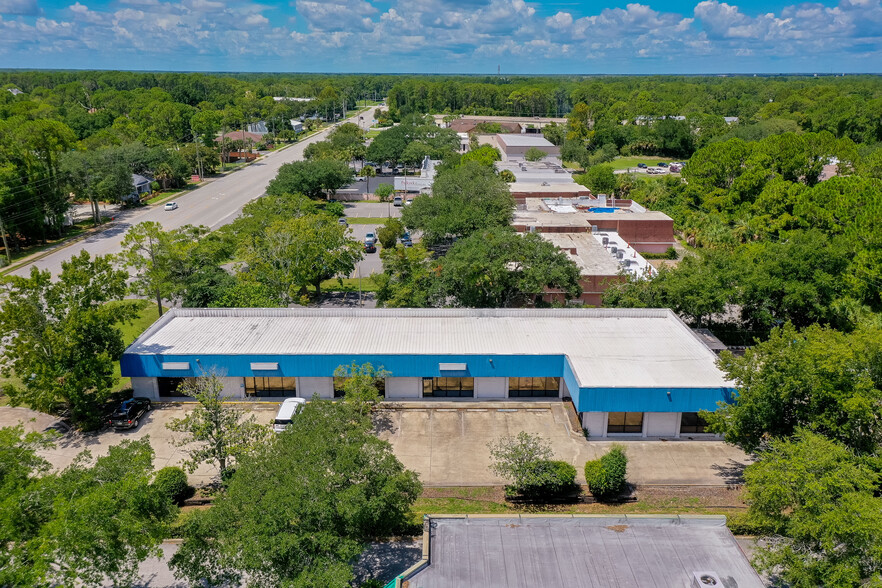 Primary Photo Of 1420 Mason Ave, Daytona Beach Daycare Center For Sale