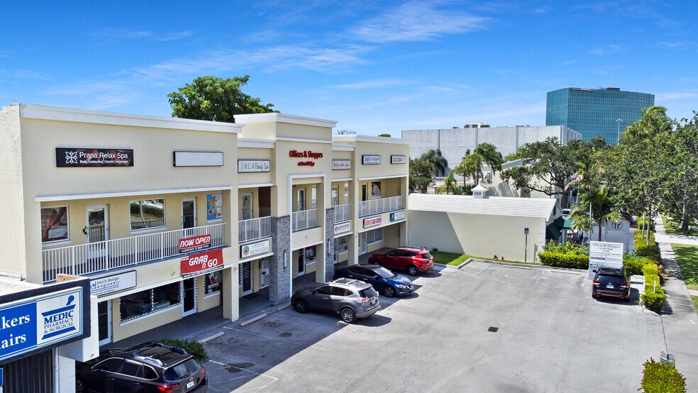 More Photos Of 5130 N Federal Hwy, Fort Lauderdale Storefront Retail Office For Lease