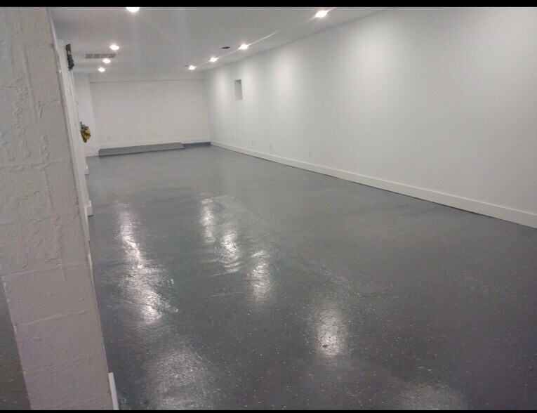 More Photos Of 1019 Whites Creek Pike, Nashville Flex For Sale