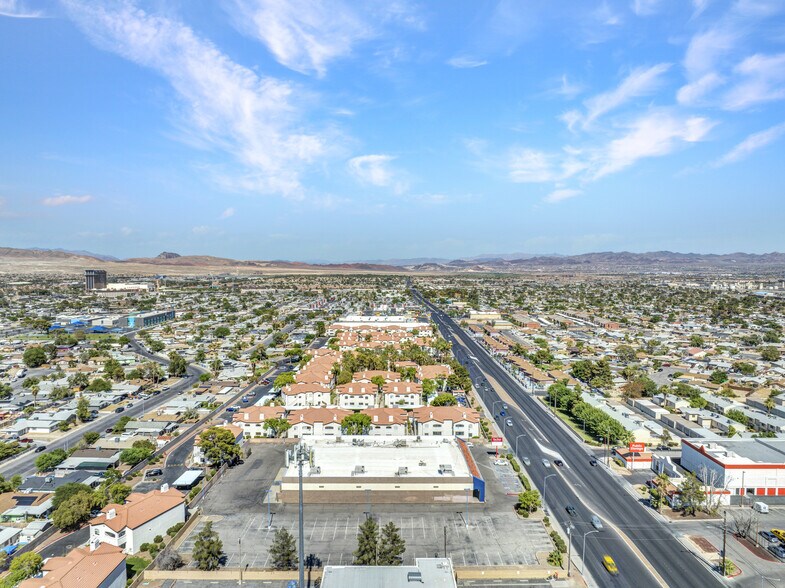 More Photos Of 4670 E Tropicana Ave, Las Vegas Auto Repair For Lease