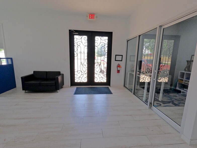 More Photos Of 4815 State Highway 121, The Colony Medical For Lease