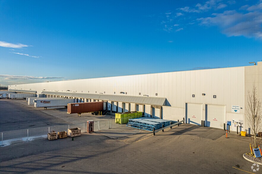 More Photos Of 12810-12846 170 St NW, Edmonton Warehouse For Lease
