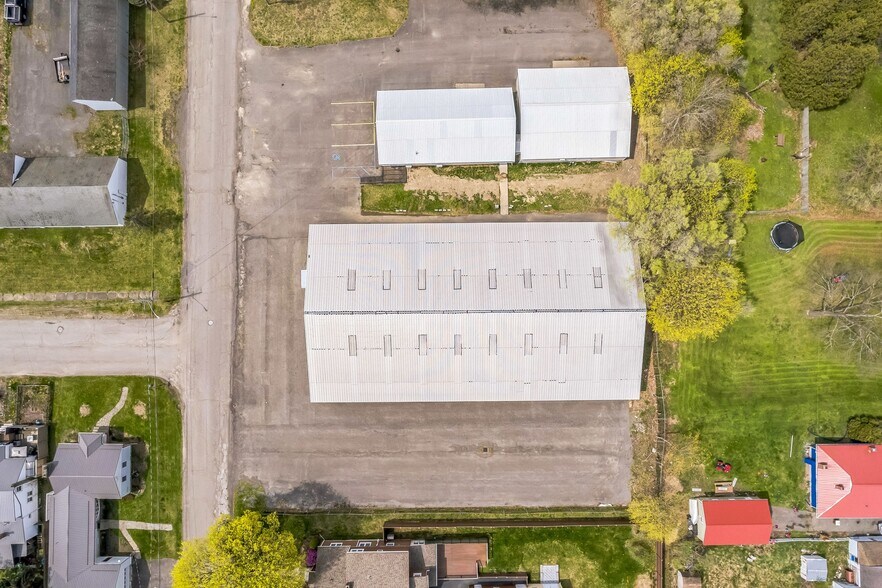 More Photos Of 14 North St, Oneonta Self Storage For Sale