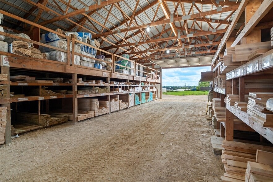 More Photos Of 1230 N Main St, Viroqua Freestanding For Sale