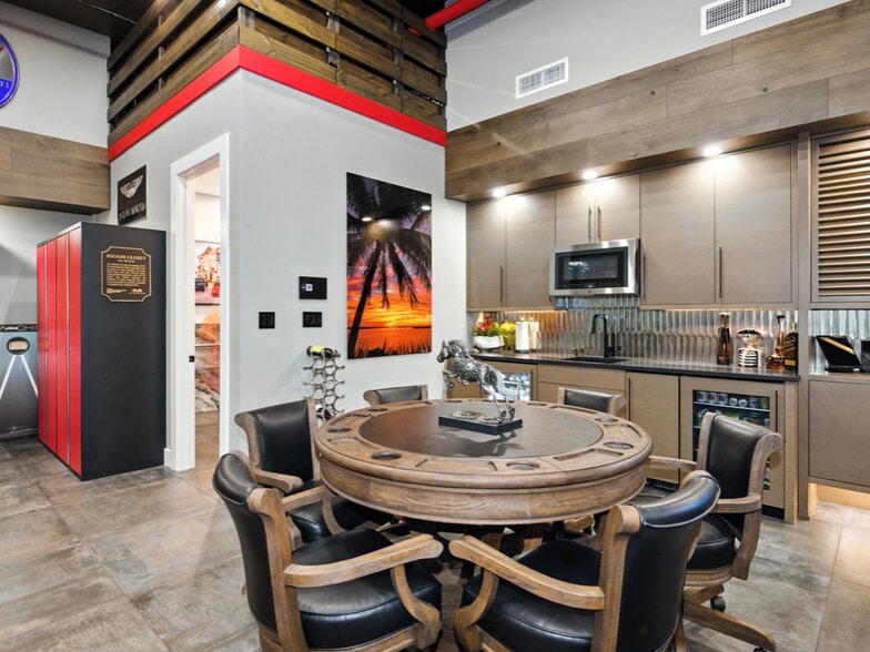 More Photos Of 994 N Barfield Dr, Marco Island Warehouse For Sale