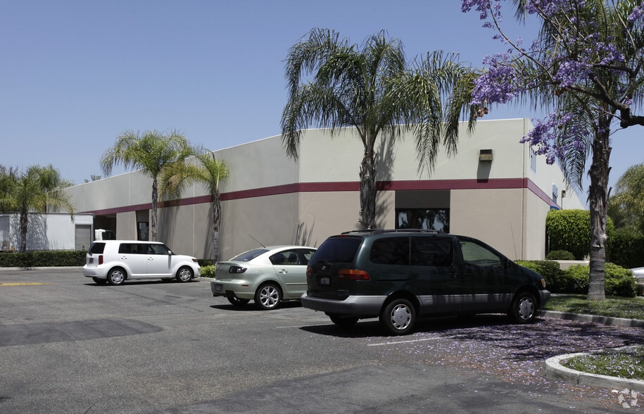 More Photos Of 600 S Jefferson St, Placentia Unknown For Lease