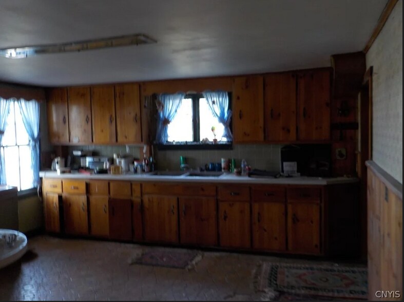 More Photos Of 8476 State Route 34, Weedsport Specialty For Sale