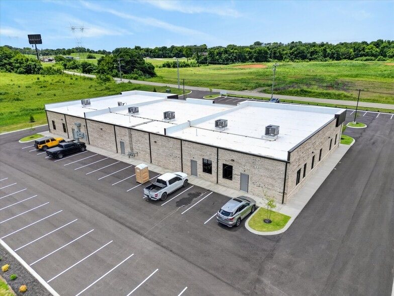More Photos Of 625 Hornbuckle Rd, Clarksville Healthcare For Lease