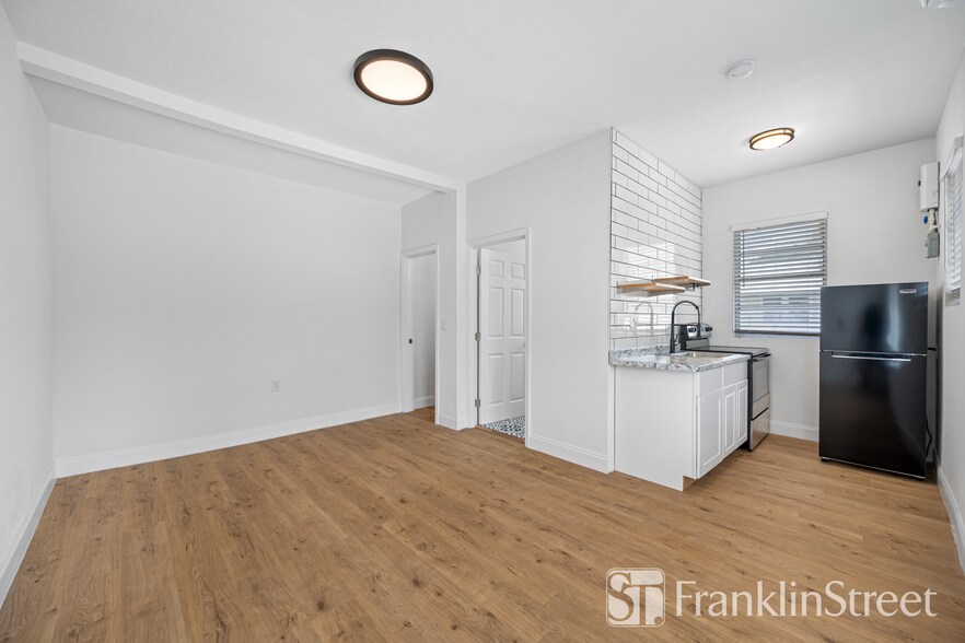 More Photos Of 911 E 23rd Ave, Tampa Apartments For Sale