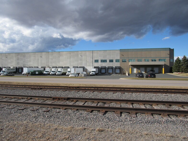 More Photos Of 12940 Prosperity Ave, Becker Distribution For Lease