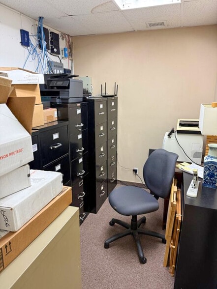 More Photos Of 225 S Civic Dr, Palm Springs Medical For Sale