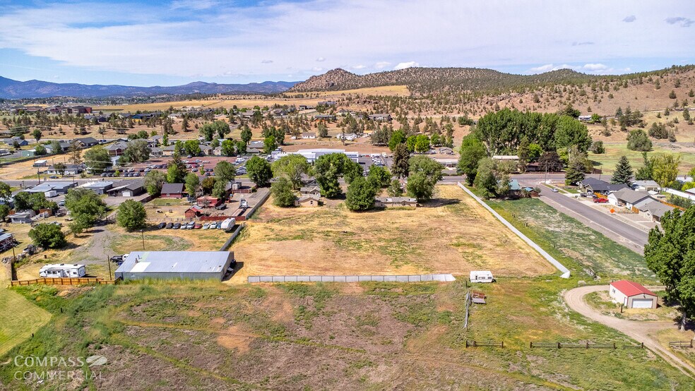 More Photos Of 2244 NE 3rd St, Prineville Land For Sale
