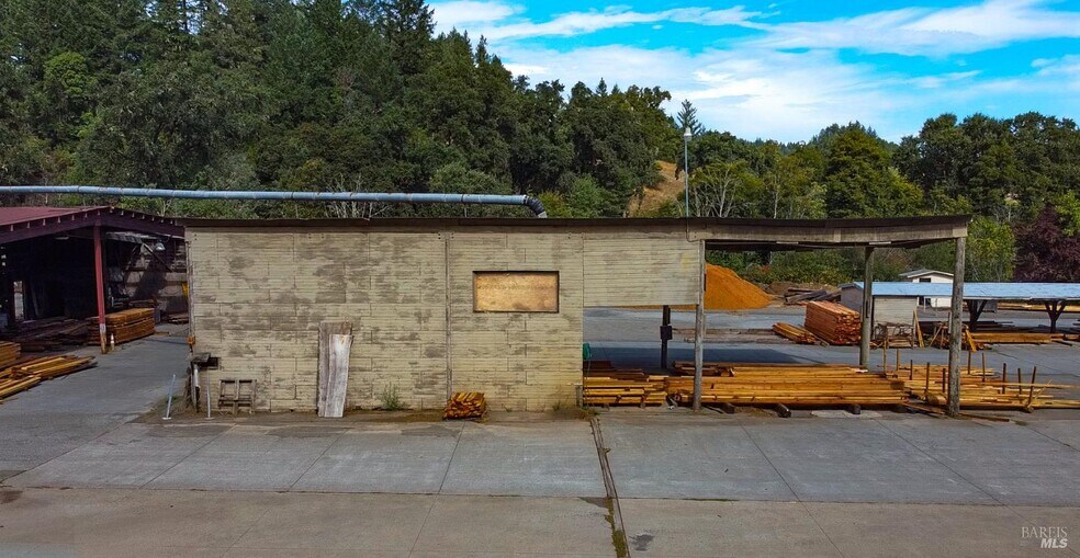 More Photos Of 1800 CA-20, Willits Land For Sale