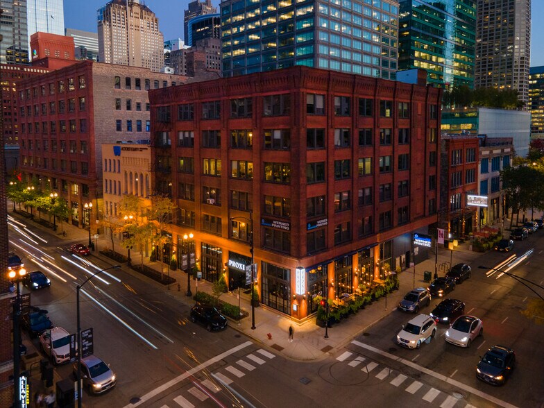 More Photos Of 133 N Jefferson St, Chicago Loft Creative Space For Lease