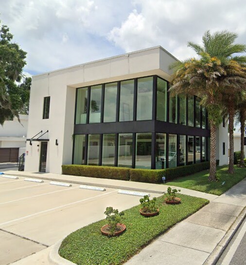 More Photos Of 952 W Fairbanks Ave, Winter Park Freestanding For Lease