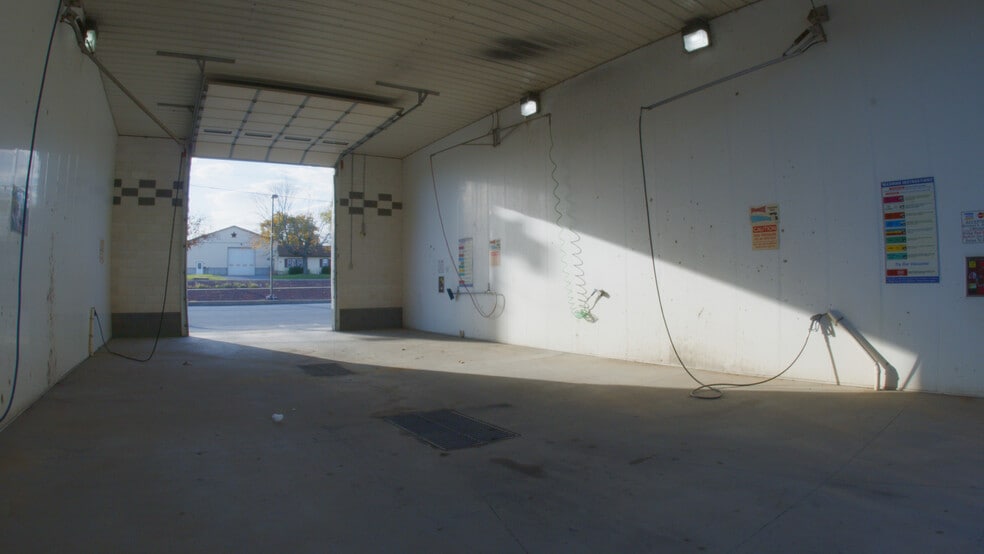 More Photos Of 1 Liberty Ln, Jonestown Auto Repair For Sale