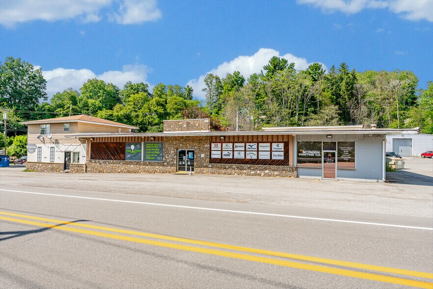 Primary Photo Of 2939 White Hall Blvd, White Hall General Retail For Sale