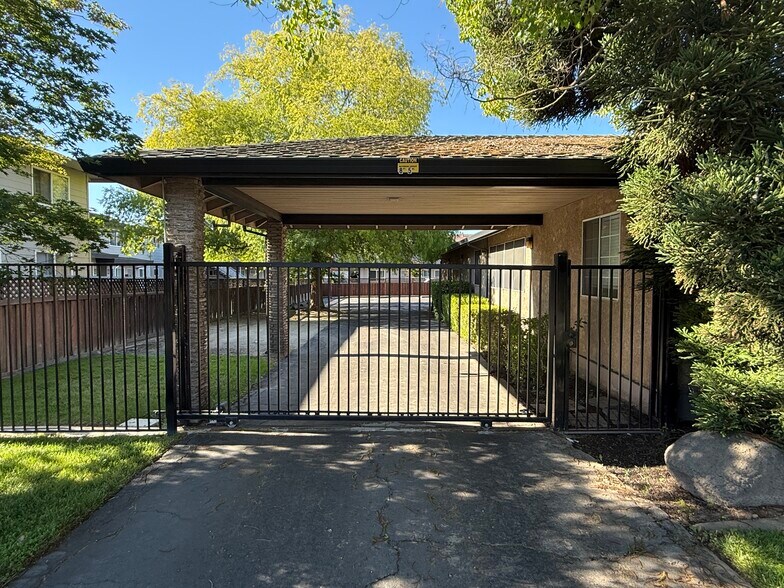More Photos Of 2845 Marconi Ave, Sacramento Office For Sale