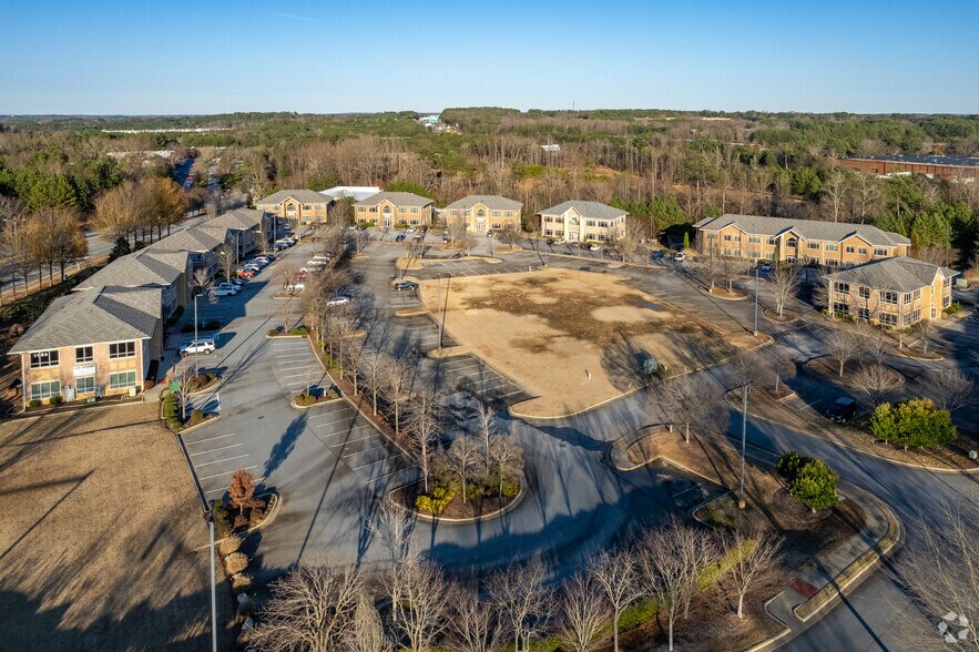 More Photos Of 1138 Satellite Blvd, Suwanee Unknown For Lease