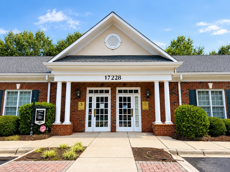 Primary Photo Of 17228 Lancaster Hwy, Charlotte Medical For Lease