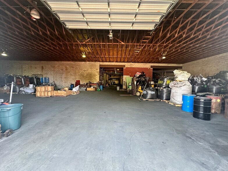 More Photos Of 212 S Pine River St, Ithaca Industrial For Sale